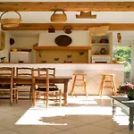 Villa Nakato